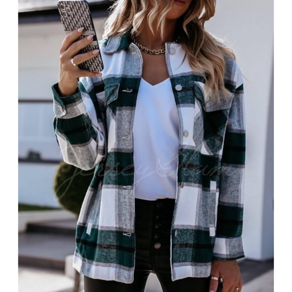 SOLD OUT Green Plaid Oversized Flannel Shacket Shirt Jacket - Picture 5 of 12